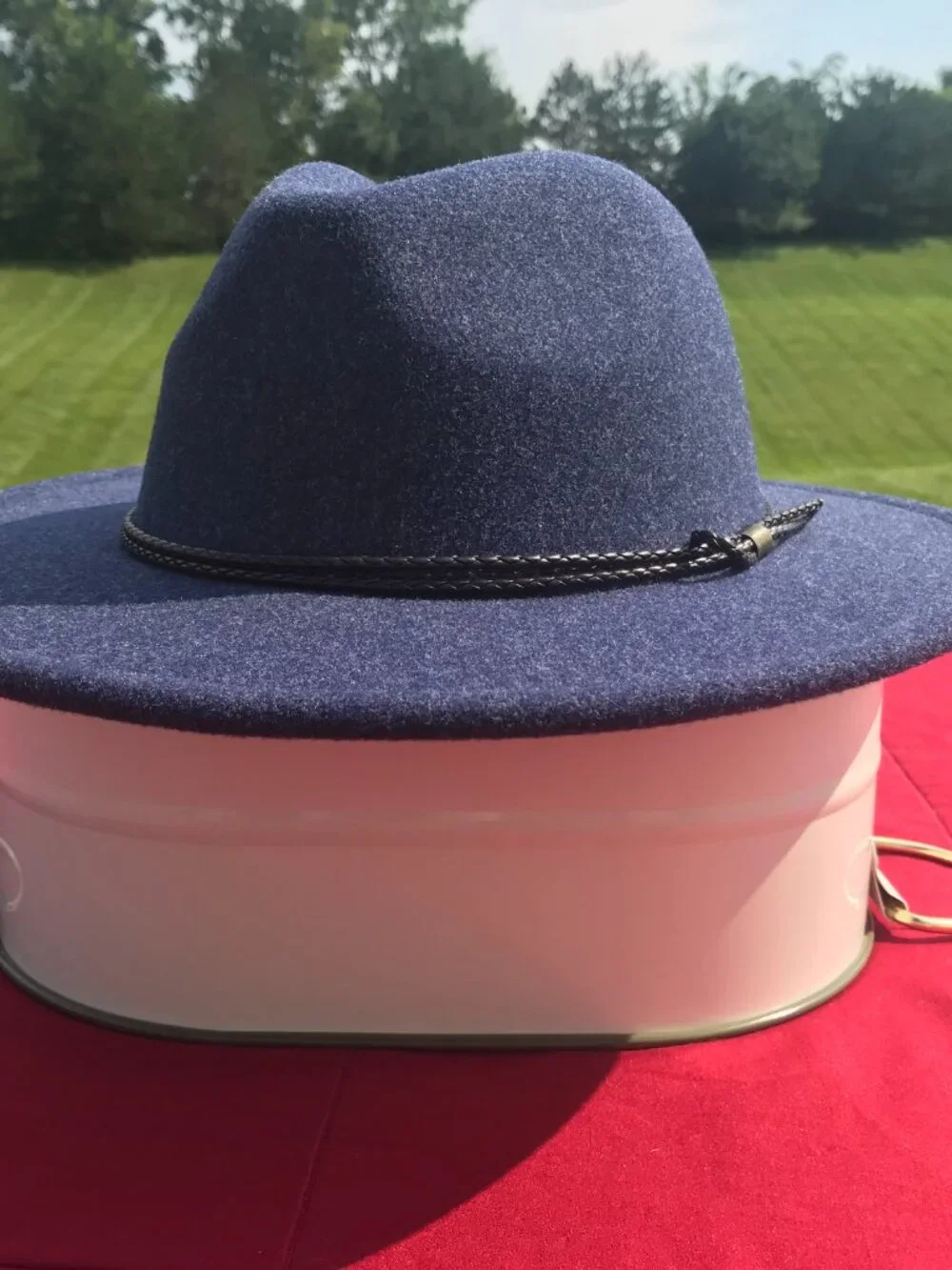 N/A blue fedora